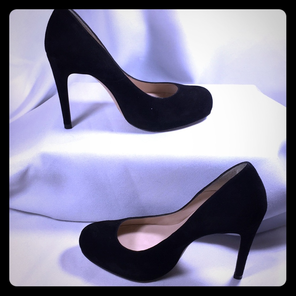 L.K. Bennett Black Heels  Size 7 (37) BB-8